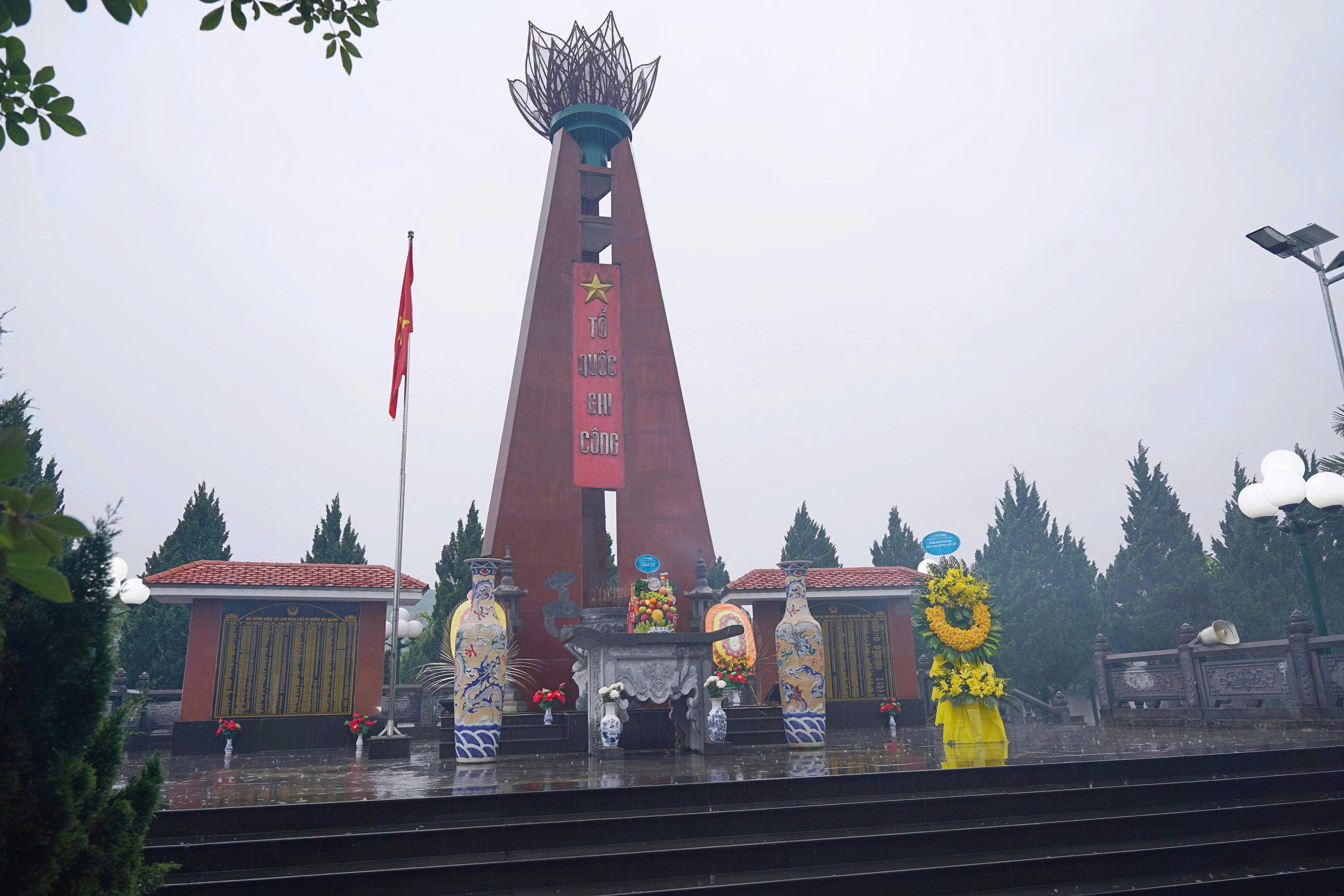 Về nguồn nơi biên cương - Tri ân những người đã làm nên dáng hình Tổ quốc hôm nay