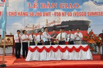 Công ty cổ phần Vận tải biển Việt Nam nhận bàn giao tàu hàng rời Vosco Sunrise