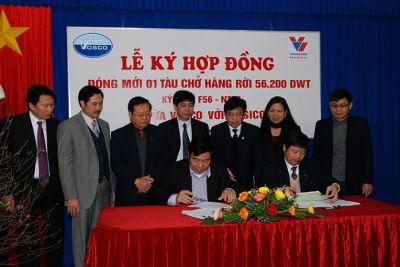 VOSCO ký Hợp đồng đóng mới tàu hàng rời 56.200 DWT